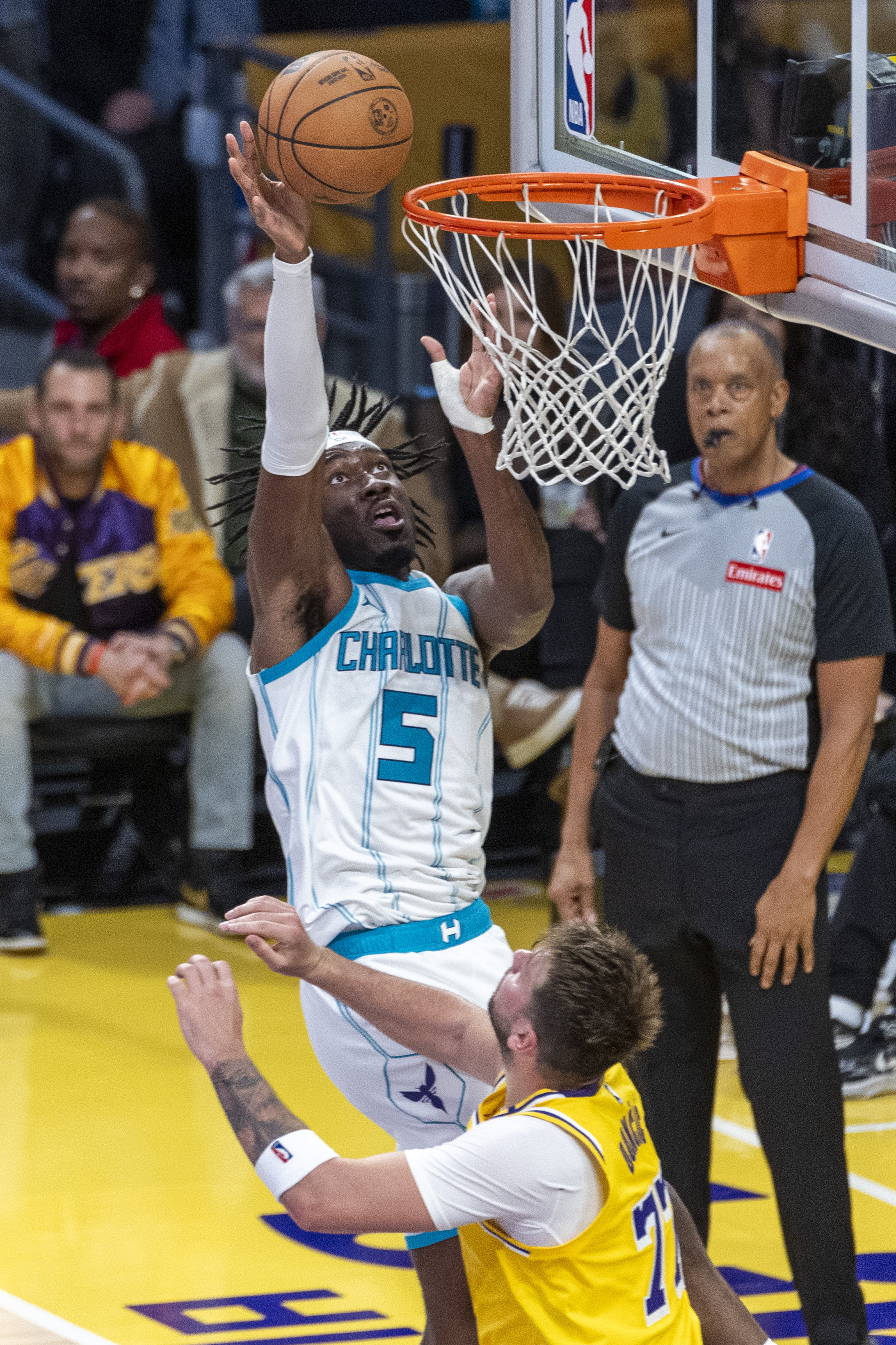 乐鱼app-c罗直播比赛